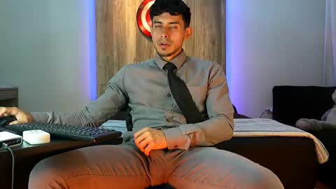 Andrew online show from 10.11.25