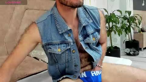 Snapshot of andrew_jackson42 chatting on 03.08.25 andrew_jackson42 online show from 03.08.25