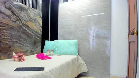 Andrew Taylor0 online show from 03.11.26