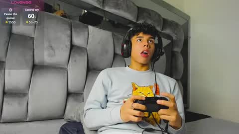 Andrew M. online show from 03.05.25