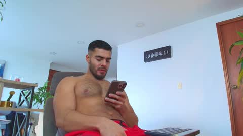 ANDREW WEST online show from 11.04.25