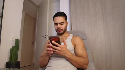 Snapshot of andrew_west_ chatting on 05.20.26 ANDREW WEST online show from 05.20.26