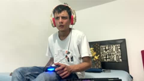 Snapshot of andrewcooper1 chatting on 11.26.25 andrew online show from 11.26.25