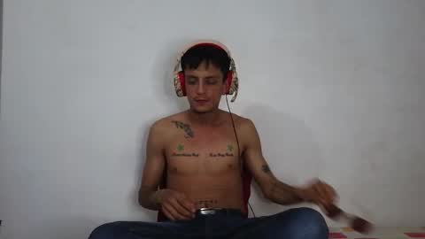 Snapshot of andrewcooper1 chatting on 02.08.26 andrew online show from 02.08.26