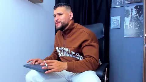 Andrew Diaz online show from 11.15.25