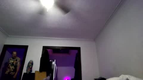 Snapshot of andrewgennie chatting on 06.14.26 andrewgennie online show from 06.14.26