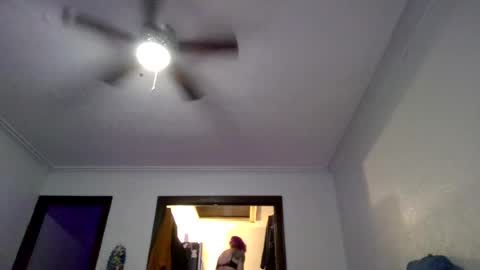 Snapshot of andrewgennie chatting on 06.29.26 andrewgennie online show from 06.29.26