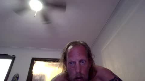 Snapshot of andrewgennie chatting on 07.14.26 andrewgennie online show from 07.14.26