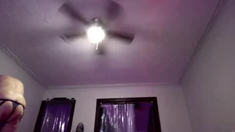 Snapshot of andrewgennie chatting on 07.17.26 andrewgennie online show from 07.17.26