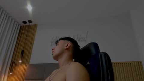 Andrewlamar21 online show from 12.11.24