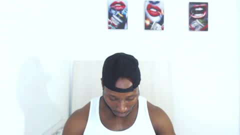 Snapshot of andrewoconnor__ chatting on 05.18.26 Andrew Oconnor online show from 05.18.26