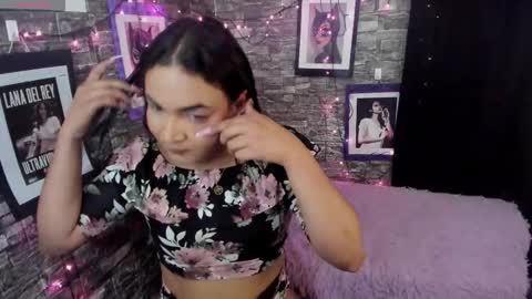 Snapshot of andrys_hot chatting on 02.24.26 Andrys online show from 02.24.26