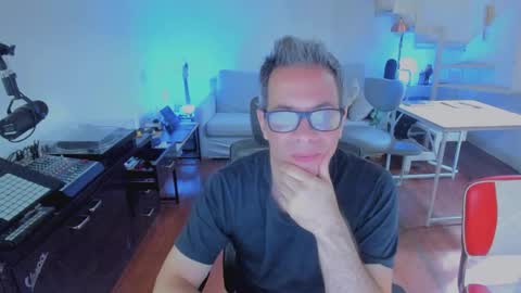 Andrew online show from 03.01.26