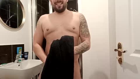 andy248240 online show from 01.03.25