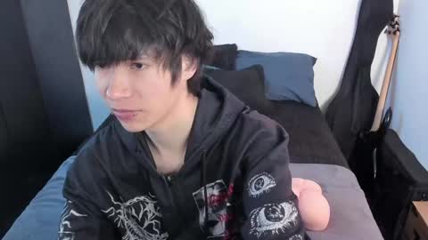 Snapshot of andy_bankai chatting on 05.10.26 twx Andy twink3 online show from 05.10.26