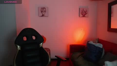 andy_eagleton_20 online show from 04.14.26