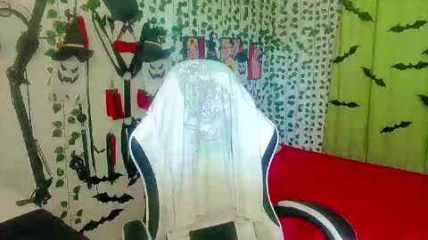 Snapshot of andy_gray01 chatting on 11.27.25 Andy Gray online show from 11.27.25