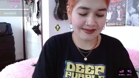 Snapshot of andy_rock_ chatting on 11.07.25 andy online show from 11.07.25