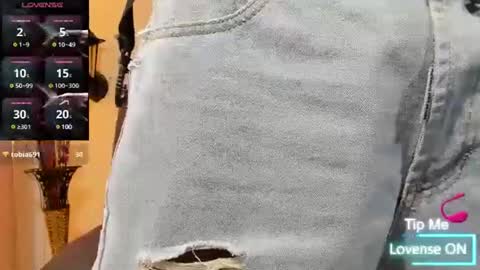 Snapshot of andy_smith333 chatting on 01.18.25 andy_smith333 online show from 01.18.25