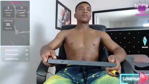 Snapshot of andy_smith333 chatting on 02.25.25 andy_smith333 online show from 02.25.25