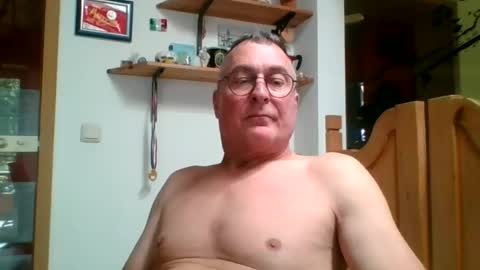 Snapshot of andybayern chatting on 06.13.26 andybayern online show from 06.13.26