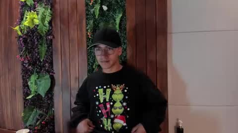 Andy Joy  online show from 12.04.25