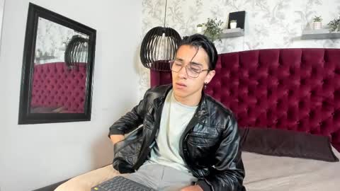 Andy Joy  online show from 04.07.26