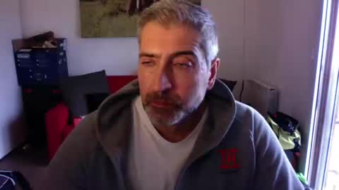 Snapshot of andysap chatting on 12.19.24 andysap online show from 12.19.24