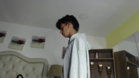 Snapshot of andyxibrat chatting on 04.21.26 andyxibrat online show from 04.21.26