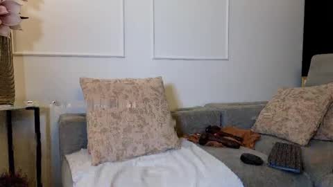 Snapshot of aneljones chatting on 05.11.26 Anell online show from 05.11.26