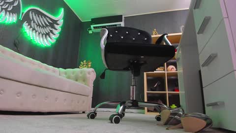 Anne online show from 01.19.25