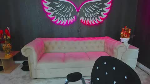 Anne online show from 09.28.25