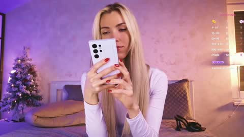 Anna online show from 12.25.24