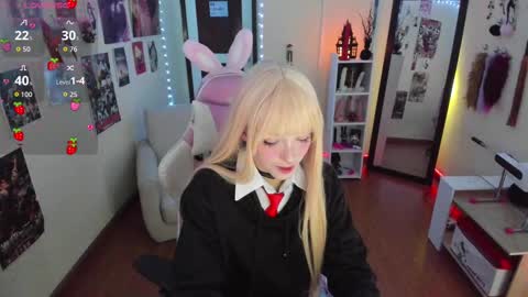 Snapshot of anette_sf chatting on 10.06.25 Anette Scorpio online show from 10.06.25