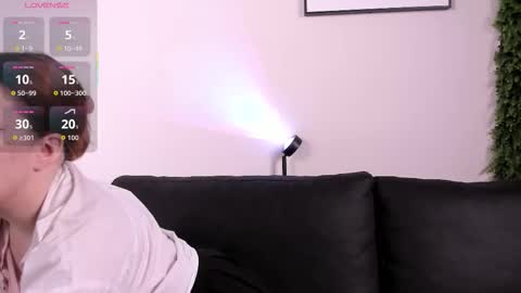 Ange online show from 10.13.25