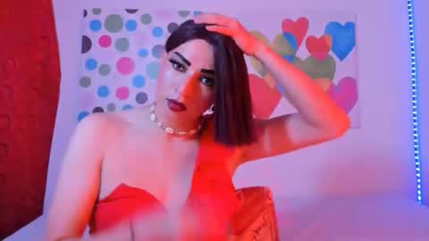 AngiePerry online show from 12.03.25