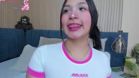 angel__ponce online show from 10.11.25