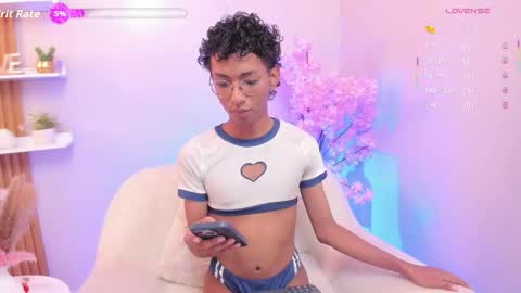 Snapshot of angel__sweet18 chatting on 01.19.26 online show from 01.19.26