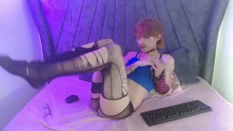 Snapshot of angel_adrien chatting on 03.21.26 Angel online show from 03.21.26