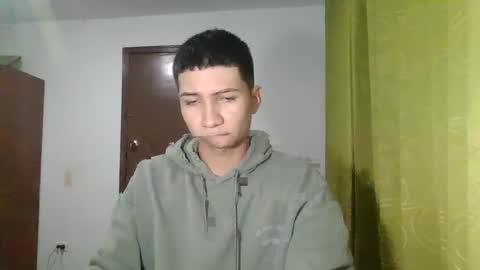 Snapshot of angel_ale chatting on 12.26.24 angel_ale online show from 12.26.24