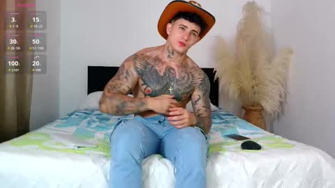 angel_boy01 online show from 10.26.25