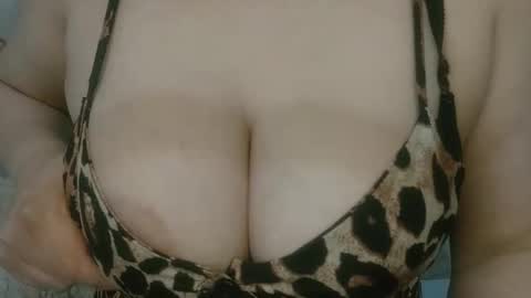 Angel coco online show from 12.15.25