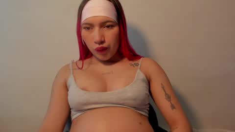 Snapshot of angel_copper chatting on 02.06.25 Angie indepent model online show from 02.06.25