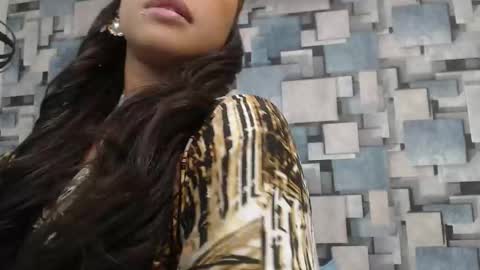 Snapshot of angel_dthroat chatting on 12.18.25 ANGHEL online show from 12.18.25