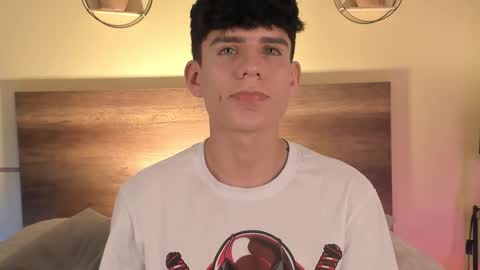 Snapshot of angel_eros_ chatting on 02.06.26 Angel online show from 02.06.26