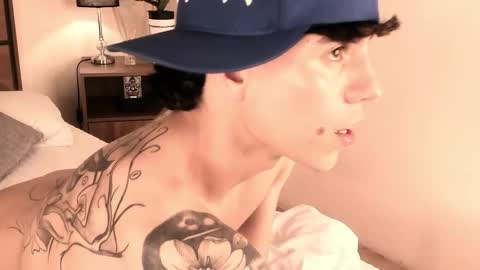 Snapshot of angel_eros_ chatting on 03.02.26 Angel online show from 03.02.26