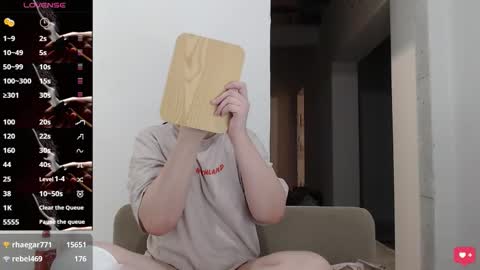 Angel online show from 11.04.25