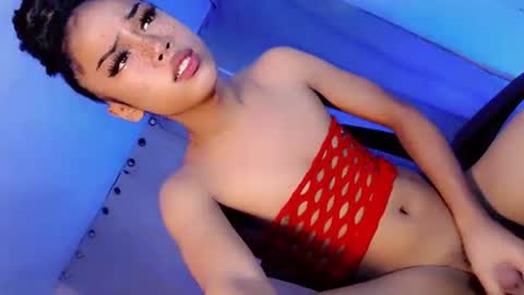 Snapshot of angel_grace18 chatting on 06.23.26 angel_grace18 online show from 06.23.26