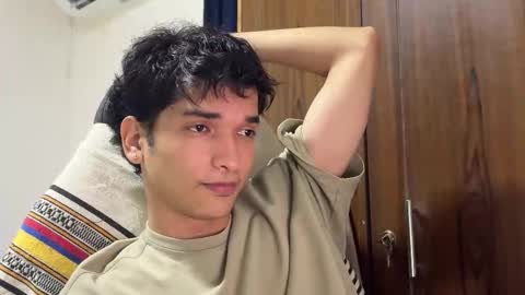 Angel online show from 11.11.25