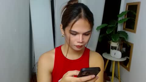 Snapshot of angel_indiguise chatting on 05.21.26 angela online show from 05.21.26